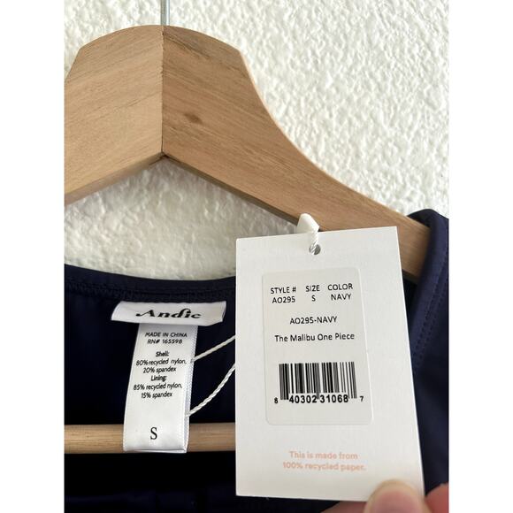 Andie Swim Eco Nylon The Malibu One Piece in Navy S NWT - Picture 6 of 8